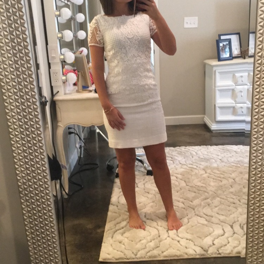 Dress - Picture 4 of 4